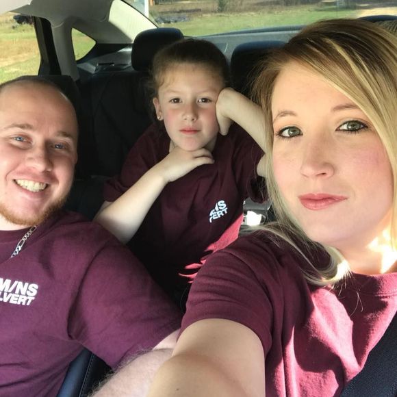 Meet your Posher, Nikki - Picture 1 of 1